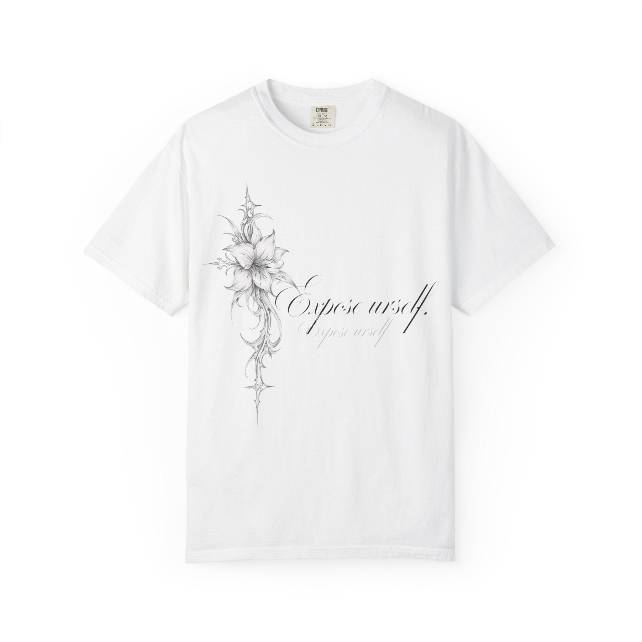 Expose yourself script text T-shirt | minimalist typography tee